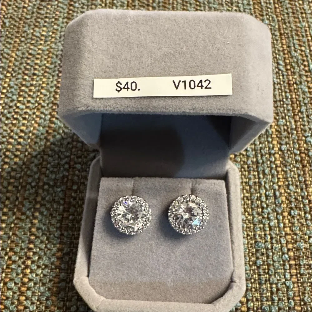 3093 Swarovski Crystal‎ Elements post Earrings